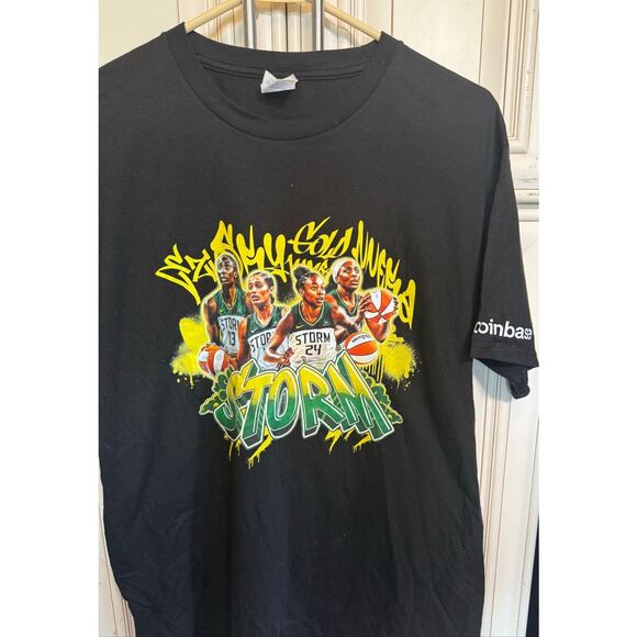 Port & Company Men's Ring Spun Fan Favorite Storm WNBA Graphic Tee Black Medium - Picture 2 of 7